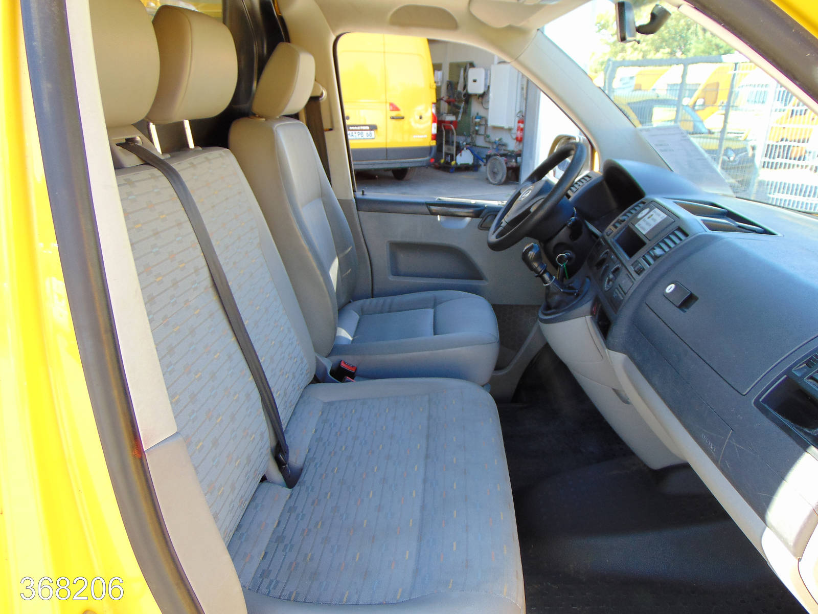VW T5 Transporter 2.0 TDI 2x Schiebetür-3 Sitzer, Interne Nummer: 368206 Bild Nr. 7