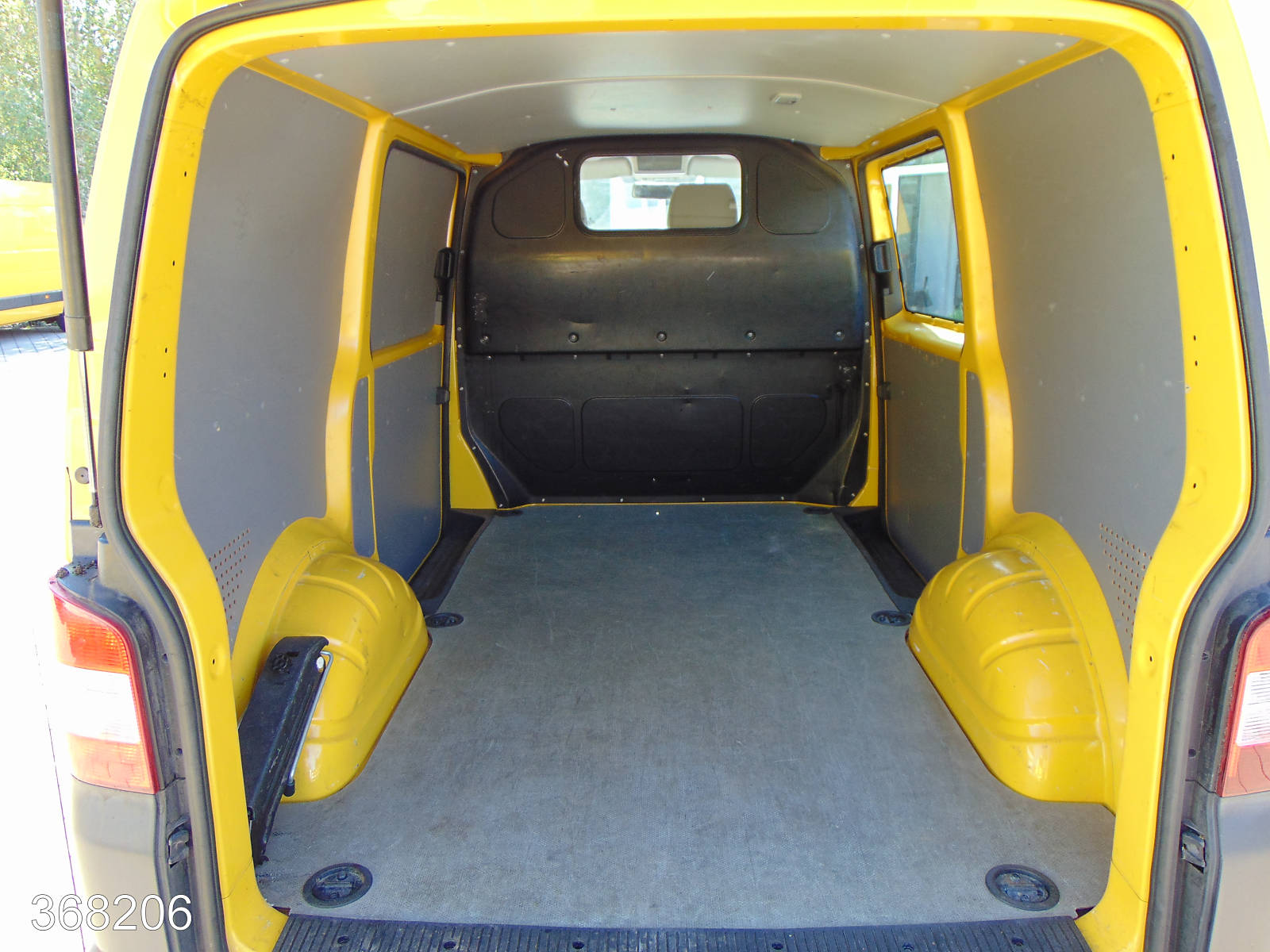 VW T5 Transporter 2.0 TDI 2x Schiebetür-3 Sitzer, Interne Nummer: 368206 Bild Nr. 8