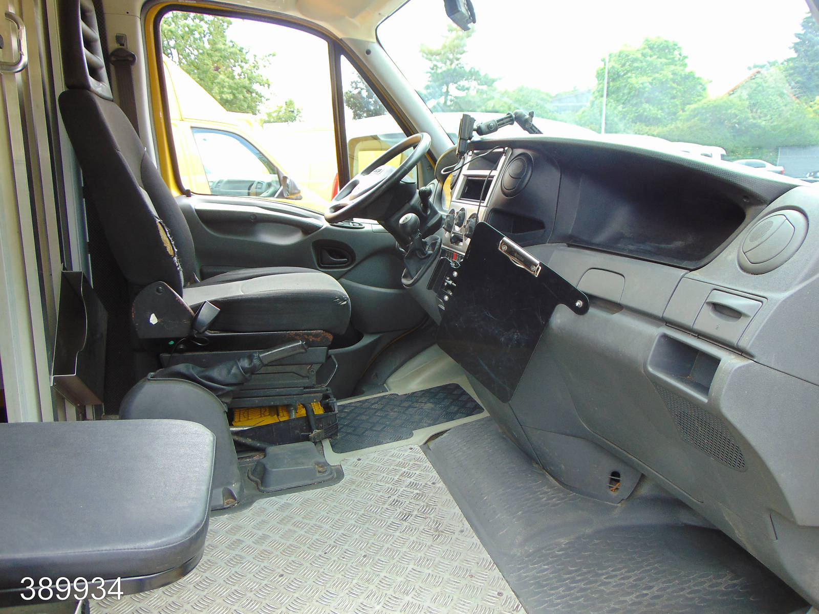 Iveco Daily 35 S 11 A / P Maxi Postkoffer Regalsystem, Interne Nummer: 389934 Bild Nr. 8