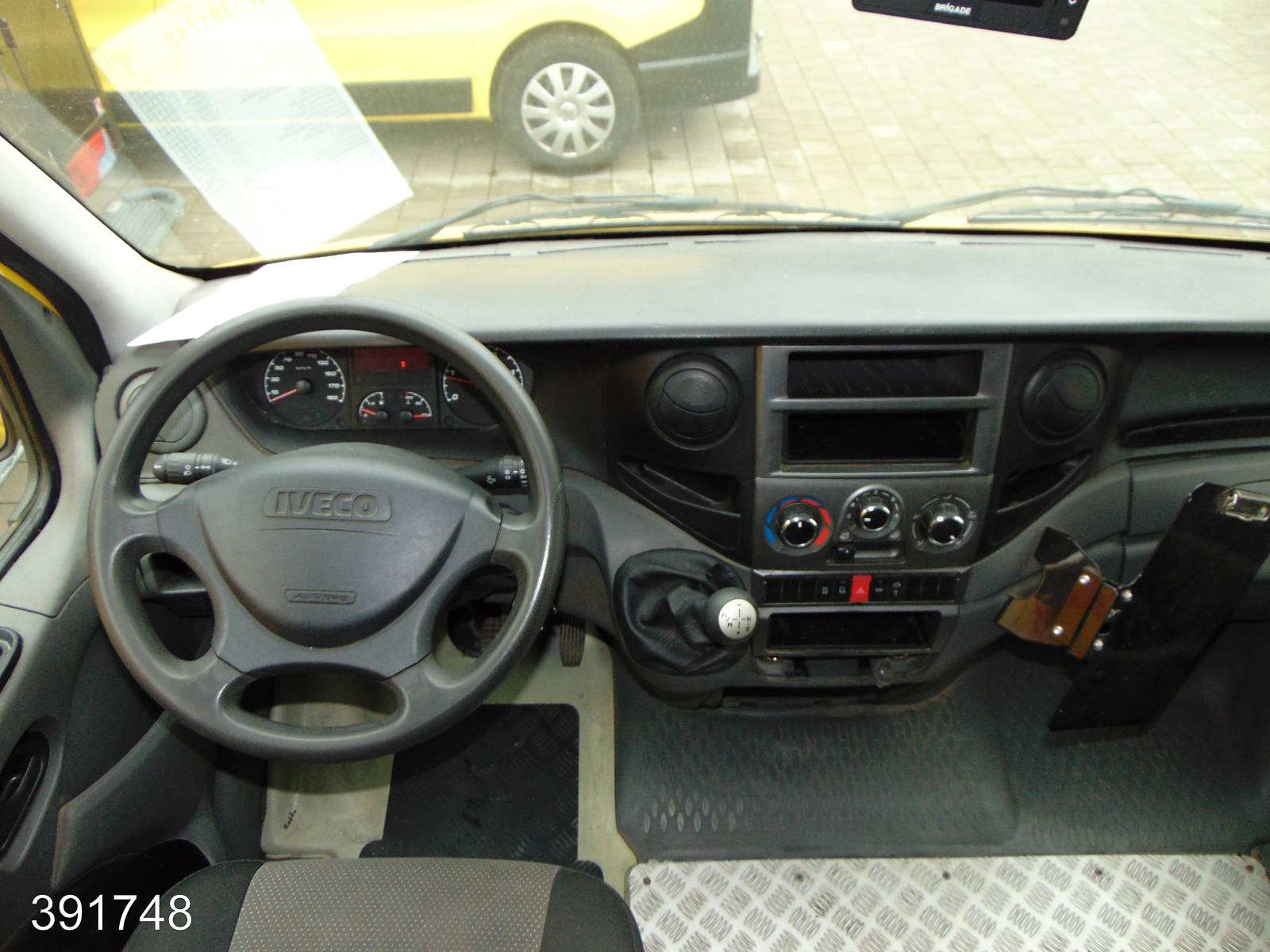 Iveco Daily 35 S 11 A / P Maxi Postkoffer Regalsystem, Interne Nummer: 391748 Bild Nr. 4