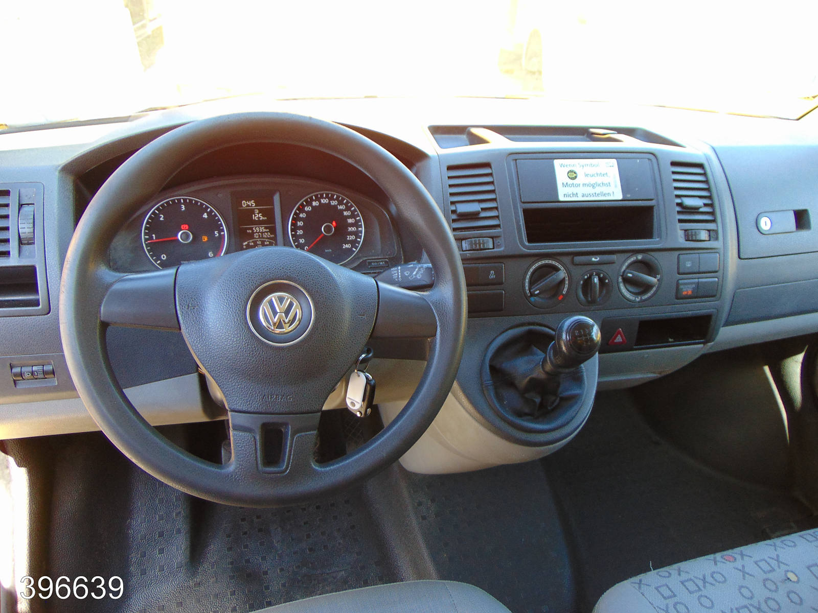 VW T5 Transporter 2.0 TDI 2x Schiebetür-3 Sitzer, Interne Nummer: 396639 Bild Nr. 4